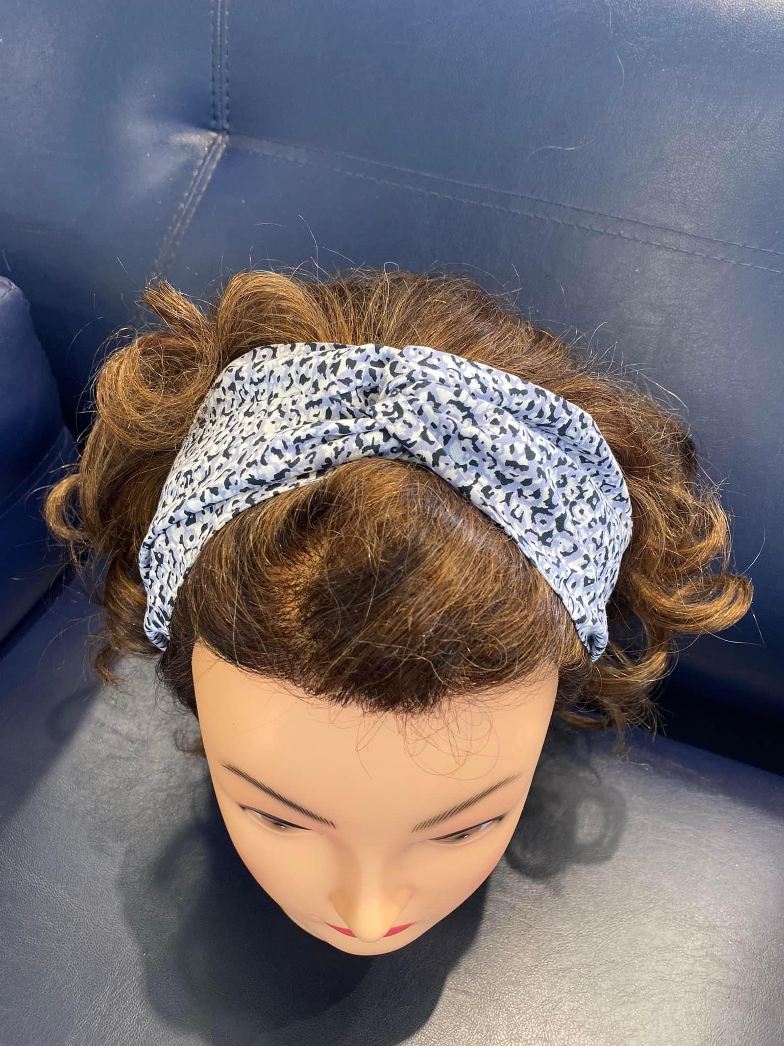 Lire la suite à propos de l’article Le Headband